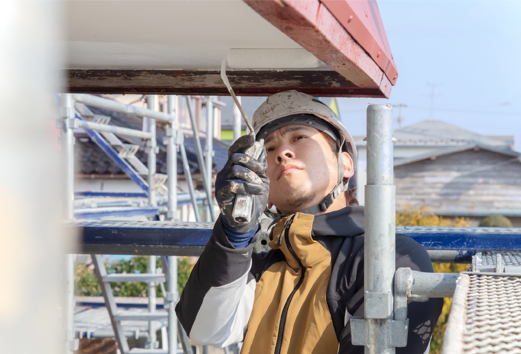 徹底した下地処理で、住まいの寿命を延ばす